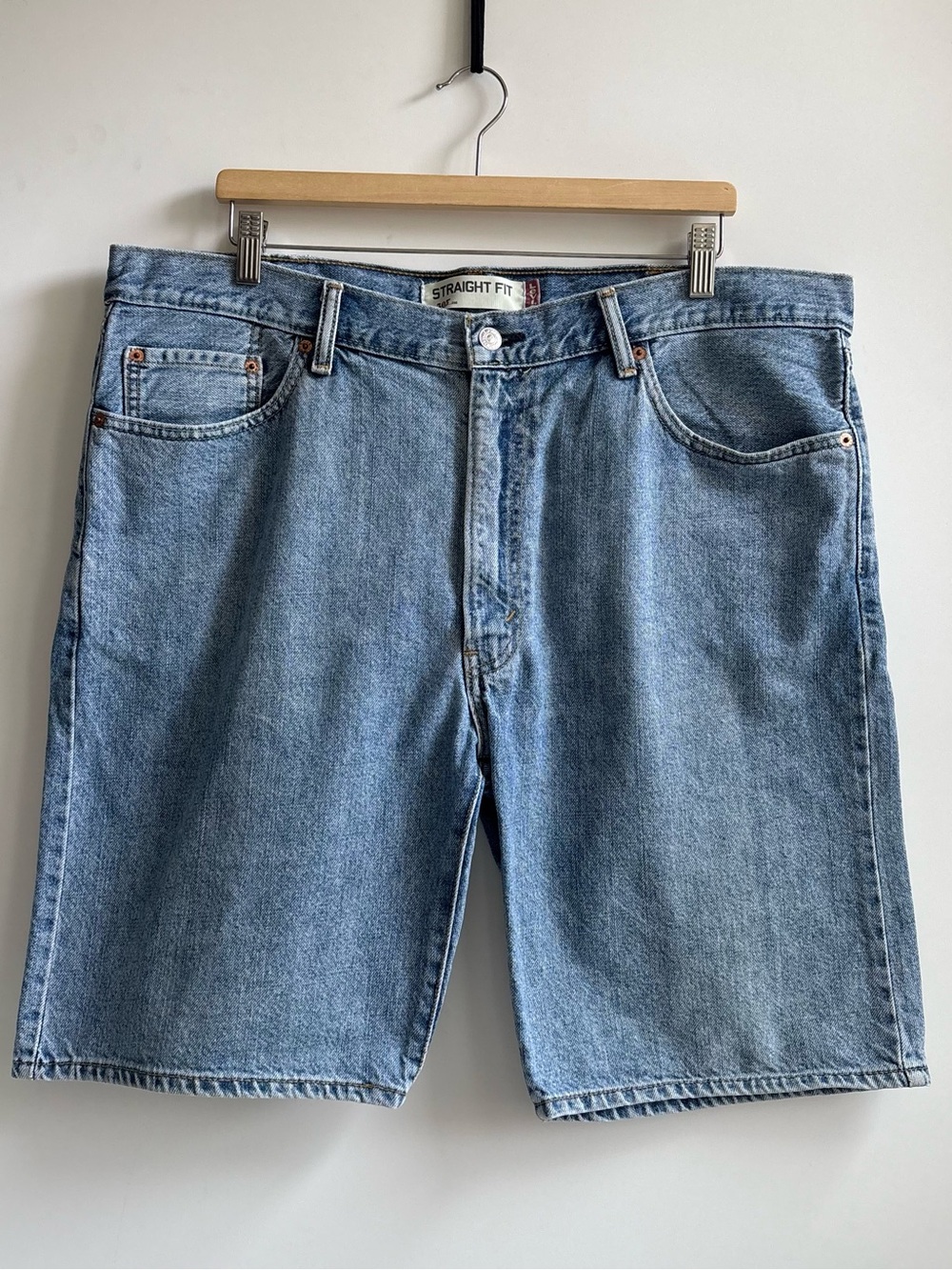 Levi's 505 Light Blue Straight-Fit Denim Jean Shorts Size 40